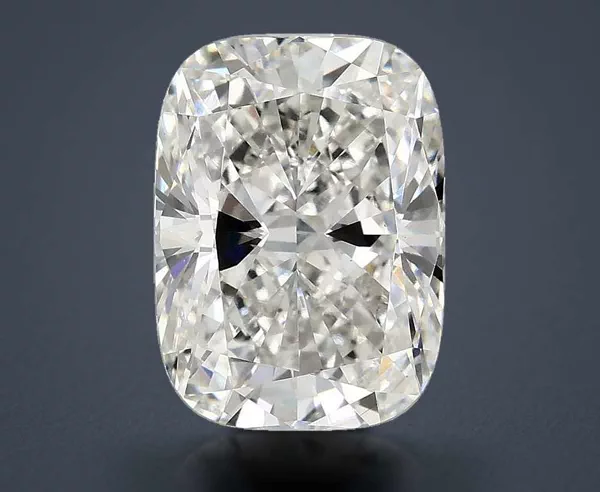 4.87 Carat · F · VS1 Rare Carat Ideal Cut