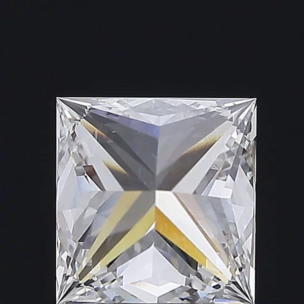 3.35 Carat · G · VS2 Rare Carat Ideal Cut
