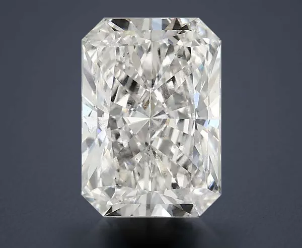 2.06 Carat · E · VS2 Rare Carat Ideal Cut