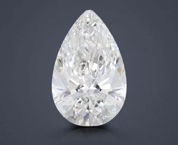 8.2 Carat · F · VS2 Rare Carat Ideal Cut
