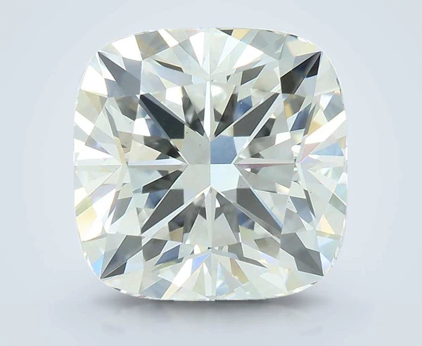 3.22 Carat · G · VS2 Rare Carat Ideal Cut