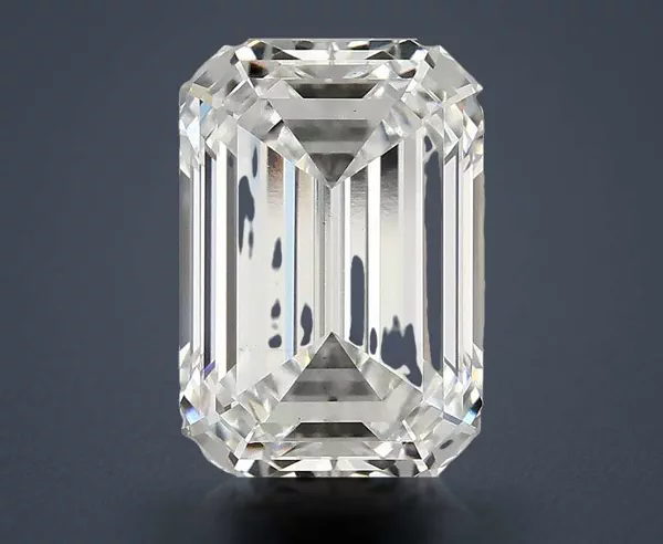 4.2 Carat · E · VS1 Rare Carat Ideal Cut