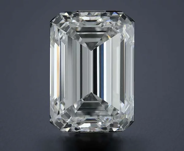 2 Carat · D · VS2 Rare Carat Ideal Cut