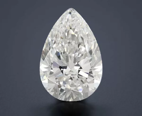 2.8 Carat · E · VS2 Rare Carat Ideal Cut