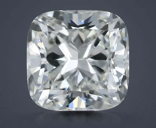 0.6 Carat · I · VVS1 excellent Cut