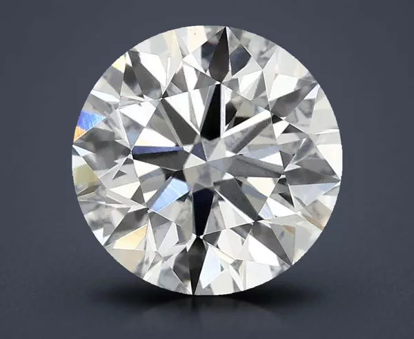 1 Carat · E · VS1 Rare Carat Ideal Cut