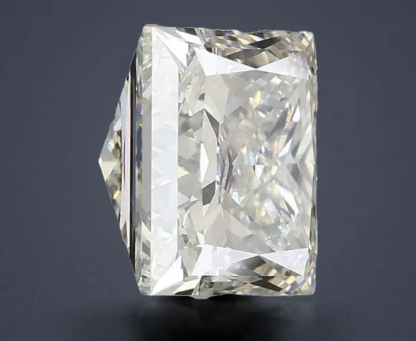2.53 Carat · H · VS1 Rare Carat Ideal Cut
