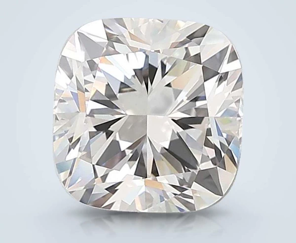4 Carat · E · VVS2 Rare Carat Ideal Cut