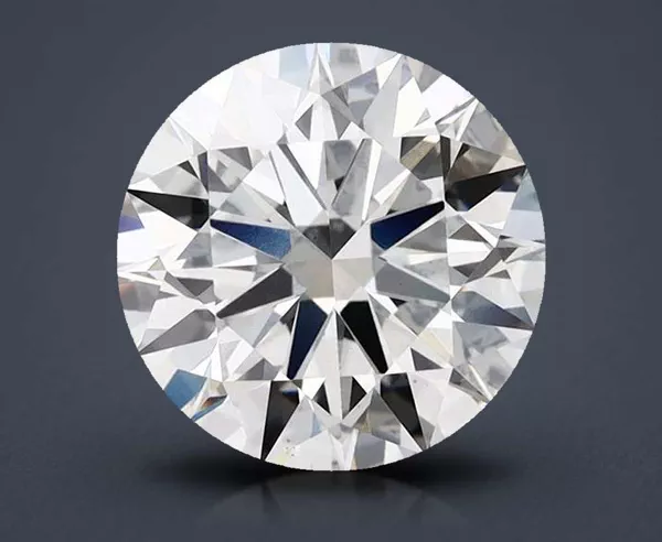 3.47 Carat · G · VS1 Rare Carat Ideal Cut