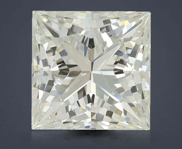 4.04 Carat · F · VVS2 Rare Carat Ideal Cut