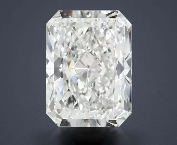 4.67 Carat · E · VVS2 Rare Carat Ideal Cut