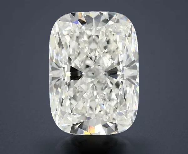 2.1 Carat · E · VS1 Rare Carat Ideal Cut