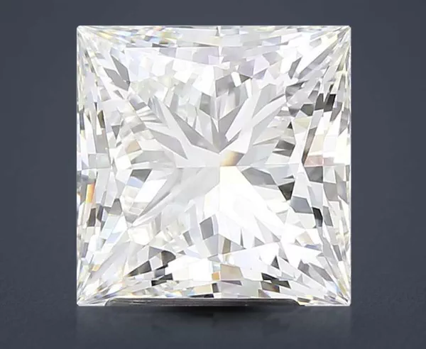3.28 Carat · H · VVS2 Rare Carat Ideal Cut