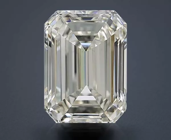3.5 Carat · J · VS1 Rare Carat Ideal Cut