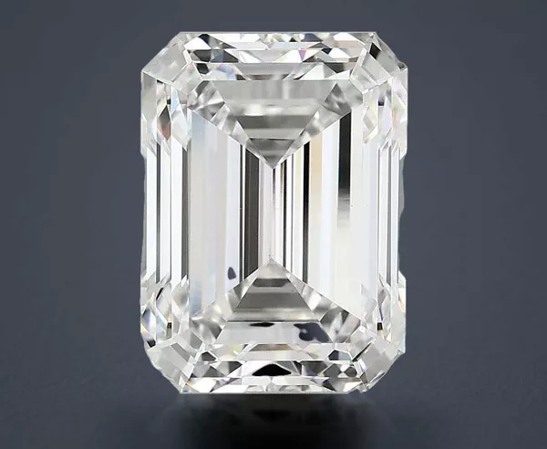 4.97 Carat · E · VVS2 Rare Carat Ideal Cut