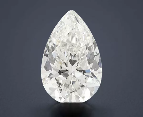 7.01 Carat · G · VS1 Rare Carat Ideal Cut
