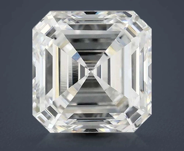 2.1 Carat · E · VS1 Rare Carat Ideal Cut