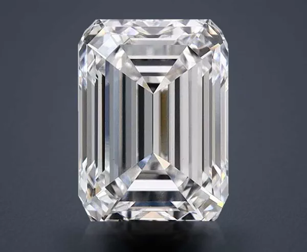 2.06 Carat · E · VS2 Rare Carat Ideal Cut