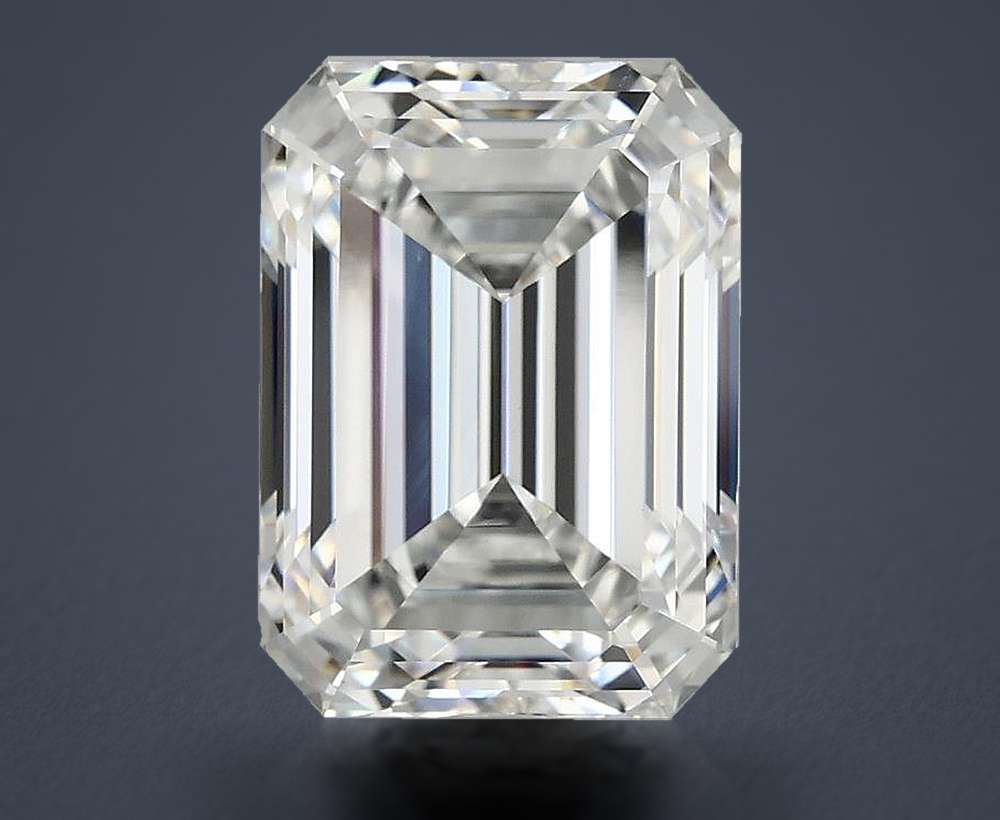 4.97 Carat · E · VVS2 Rare Carat Ideal Cut