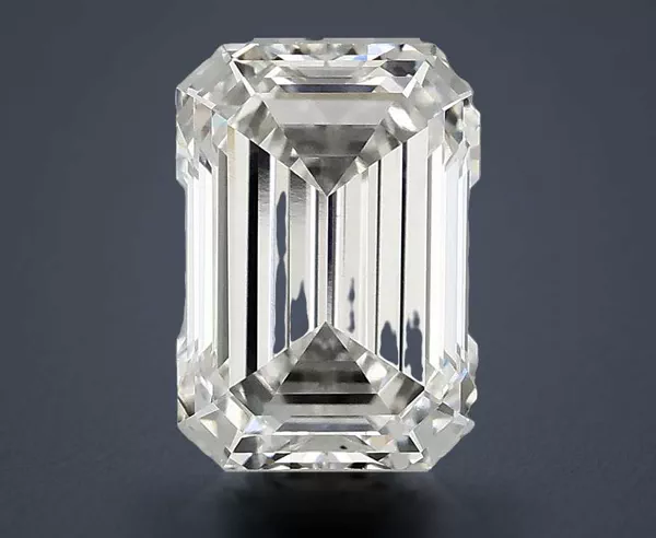 3.05 Carat · G · VVS2 Rare Carat Ideal Cut