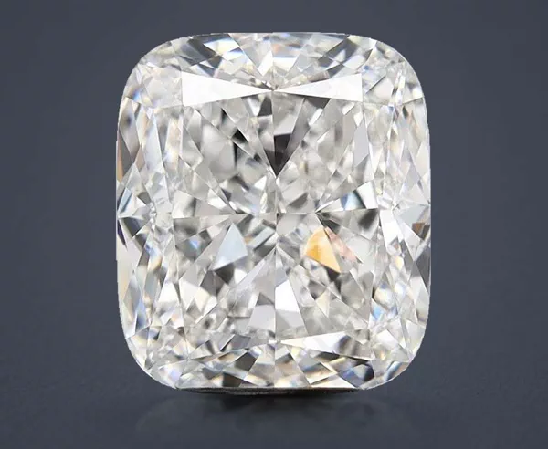 5 Carat · F · VVS2 Rare Carat Ideal Cut