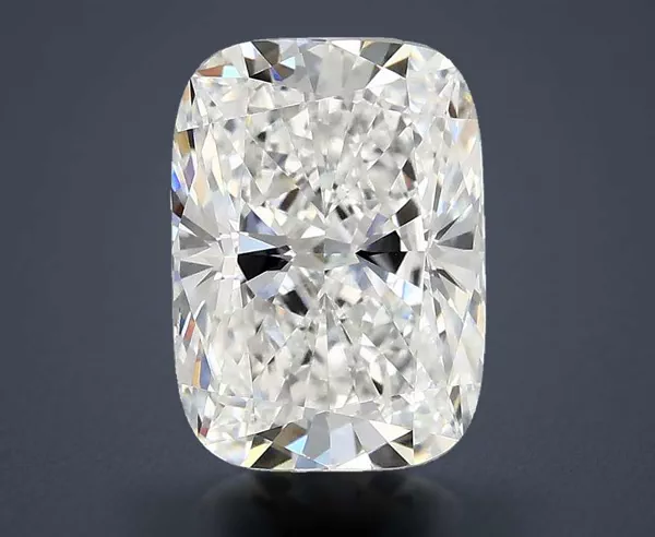 2.84 Carat · E · VS2 Rare Carat Ideal Cut