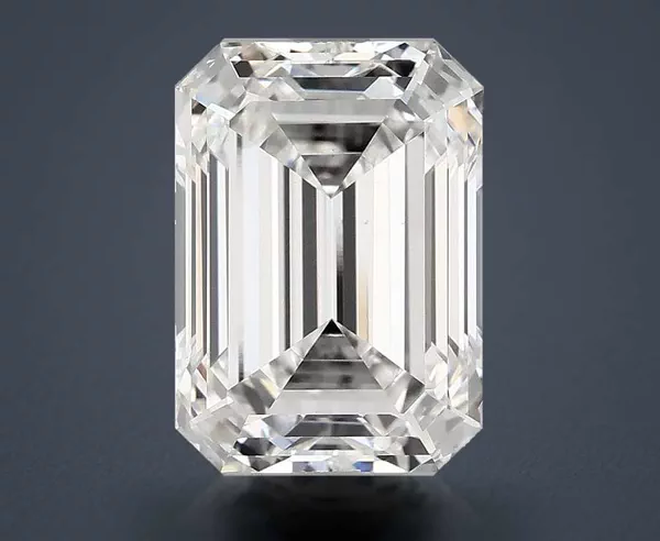 4.88 Carat · E · VS1 Rare Carat Ideal Cut