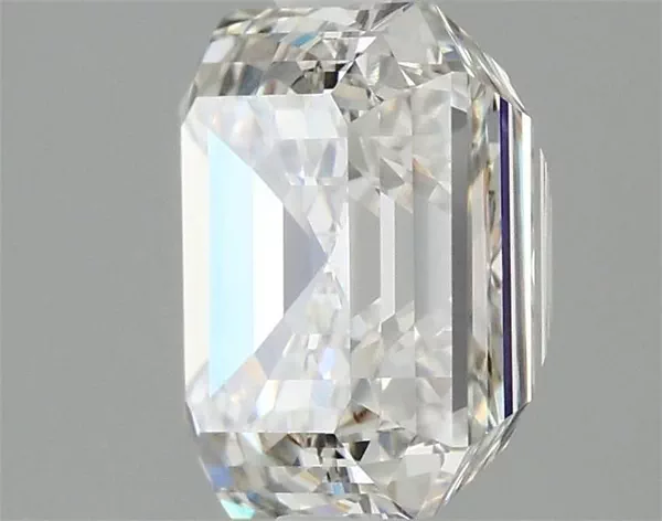 4 Carat · H · VS1 Rare Carat Ideal Cut