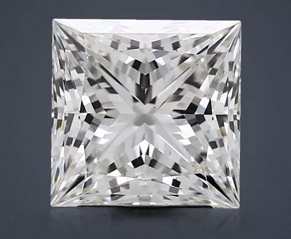 3.31 Carat · G · VS1 Rare Carat Ideal Cut