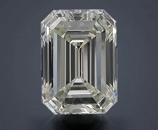 3.01 Carat · J · VS1 Rare Carat Ideal Cut