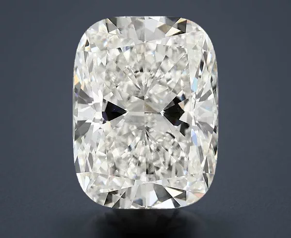4.62 Carat · G · VVS2 Rare Carat Ideal Cut