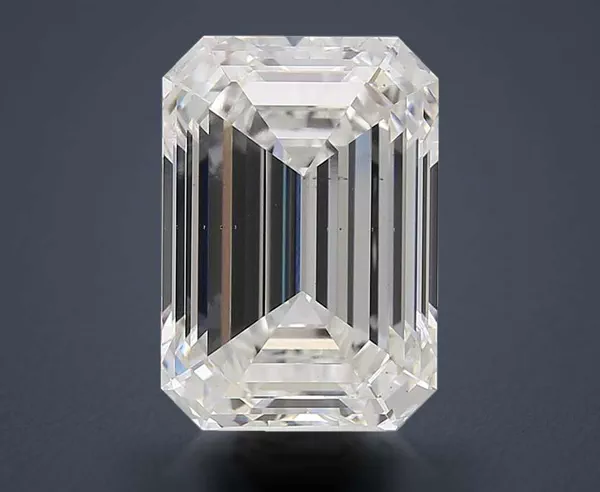 7.06 Carat · E · VS2 Rare Carat Ideal Cut
