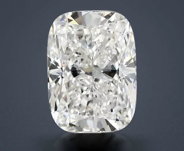 2.31 Carat · E · VVS2 Rare Carat Ideal Cut