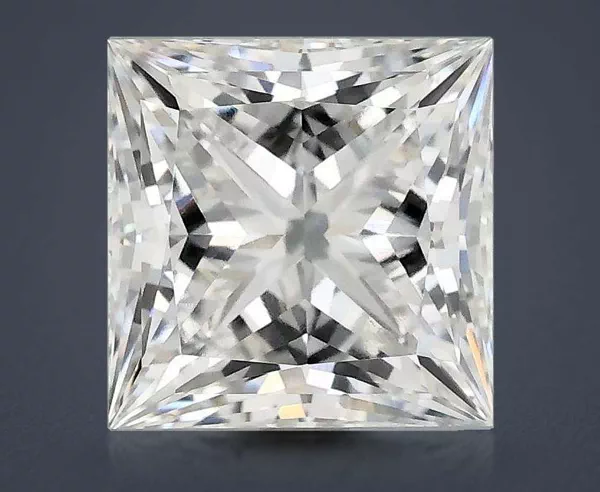 2.85 Carat · F · VS1 Rare Carat Ideal Cut