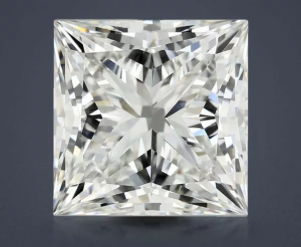 10.59 Carat · F · VVS2 Rare Carat Ideal Cut