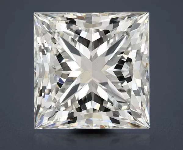 4.5 Carat · G · VS2 Rare Carat Ideal Cut