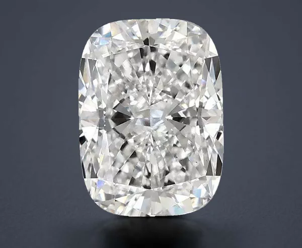 2.22 Carat · E · VS1 Rare Carat Ideal Cut