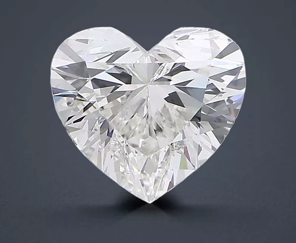 2.72 Carat · G · VS1 Rare Carat Ideal Cut