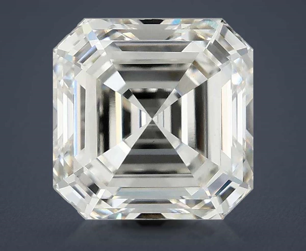 4 Carat · G · VS1 excellent Cut
