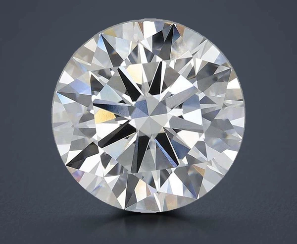 4.02 Carat · G · VVS2 Rare Carat Ideal Cut