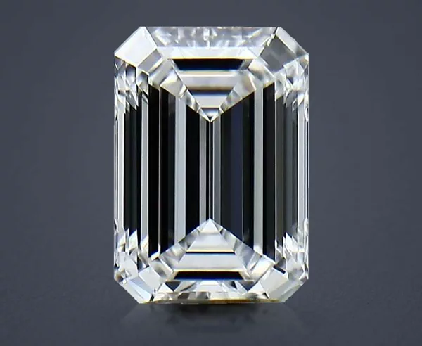 2.67 Carat · E · VVS2 Rare Carat Ideal Cut