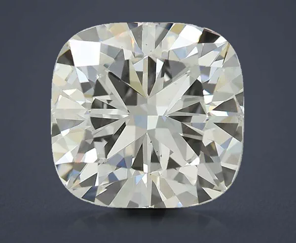 2.93 Carat · E · VS2 Rare Carat Ideal Cut