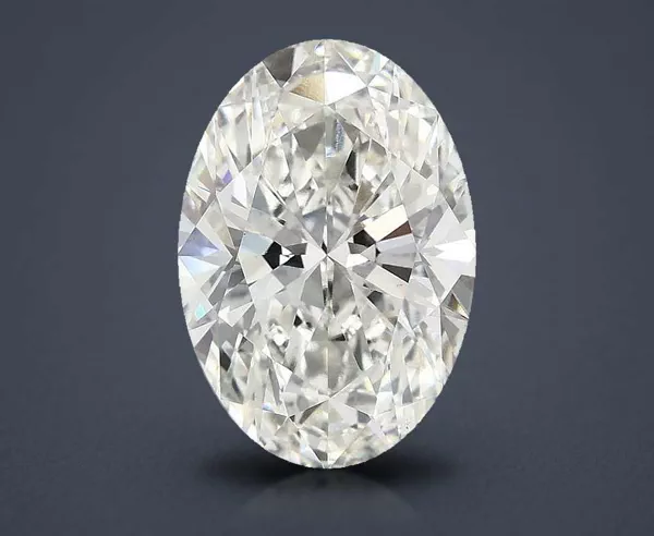 4.06 Carat · G · VS1 Rare Carat Ideal Cut