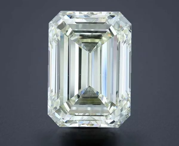 4.01 Carat · J · VS2 very good Cut