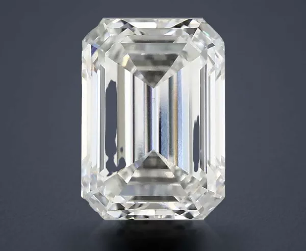 4 Carat · F · VS1 Rare Carat Ideal Cut