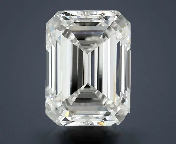 4.85 Carat · F · VVS2 Rare Carat Ideal Cut