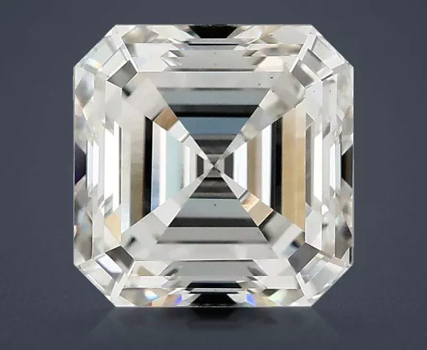 2.07 Carat · G · VS1 Rare Carat Ideal Cut