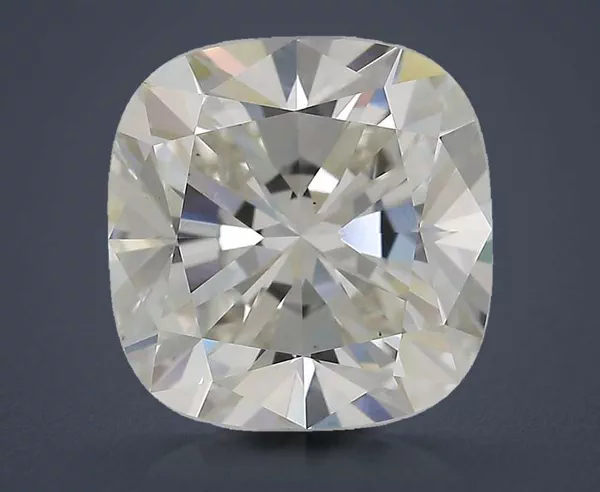 2.23 Carat · G · VS1 Rare Carat Ideal Cut
