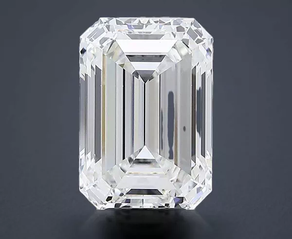 6.8 Carat · F · VS1 Rare Carat Ideal Cut