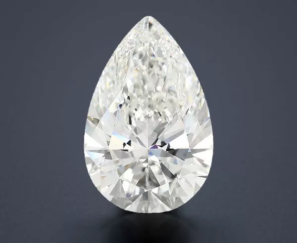 6.88 Carat · F · VVS2 Rare Carat Ideal Cut
